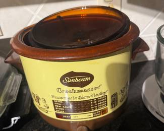 Sunbeam Crock Pot