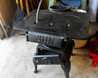 Sun Cast Aluminum Stove
