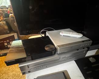 DVD and VHS, Blue Ray Players