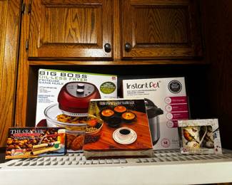 Many Kitchen Items, New in Box