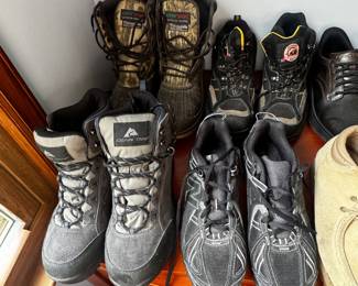 Men's Shoes, Size 10-11