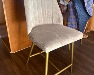 4 World Market Counter Stools