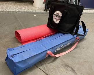 Portable Cornhole Set Yoga Mat Small Cooler Bag