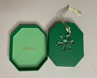 2022 Swarovski Snowflake Ornament
