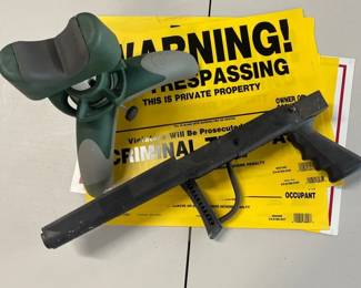 Vintage Butler Creek Folding Stock No Hunting Signs  Gun Rest