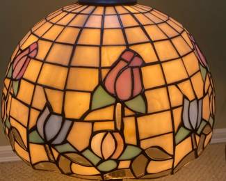 Faux Stained Glass Tiffany Style Lamp