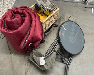 REI Alcove Canopy Self Powered Radio Energizer Hand Torch Sleeping Bag Portable Camping Table