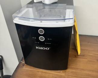 Igloo Automatic Ice Maker