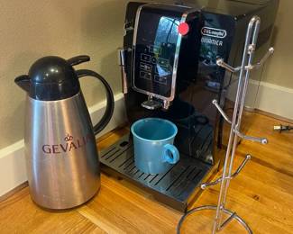 DLonghi Dynamics Espresso Machine Gevalia Hot Coffee Pitcher Mug Holder Stand Blue Coffee Mug