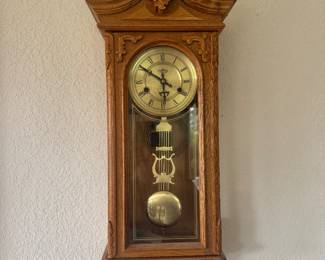 vintage D&A regulator wall clock
