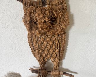 1970’s Macrame Owl Wall Hanging