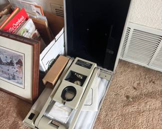 Buhl Model 200 Portable Overhead Projector With Case