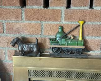 Vintage 1969 Sexton Cast Iron Train & Scottish Terrier