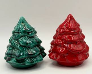 Christmas Tree Salt & Pepper Shakers Feat Holland Mold