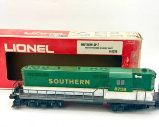 Lionel Southern GP-7 (non-powered dummy unit) model train, stock number 6-8758
