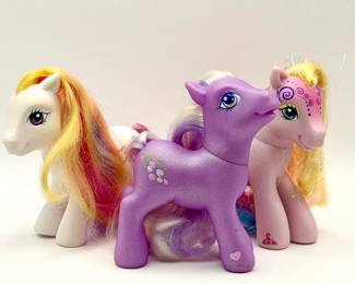 (3) My Little Pony Figurines My Little Pony Generation 3 (G3) Sunny Daze toy figure My Little Pony Toola-Roola My Little Pony G3 Wysteria