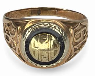 A 1926 14k Yellow Gold Class Ring
