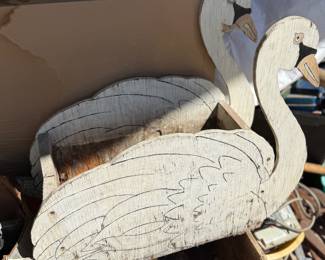 Swan yard art/planter