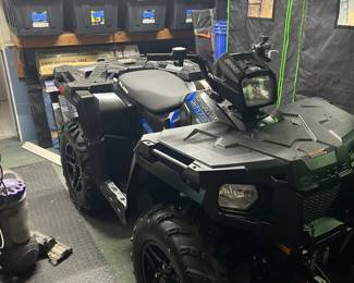2017 Polaris 570 with plow 