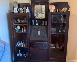Antique book shelf (trinkets not included)