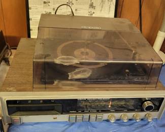 Vintage stereo equipment 
