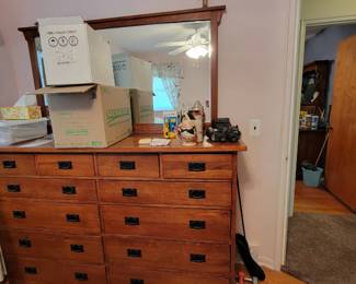 Another nice bedroom set