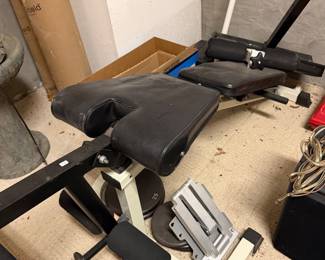 weight bench $175