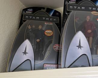Star Trek figures in boxes