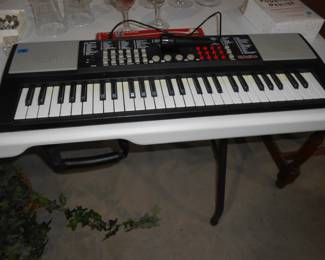 Play the keyboard and sing along