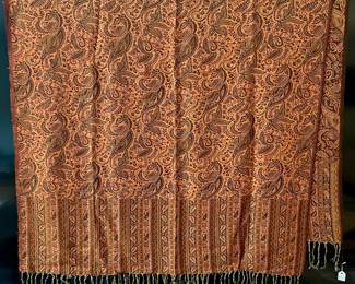 Kashmir Pashmina Shawl with Fringe — Nepal — Reversible Paisley