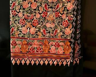 Sévya Handmade Sabri Wool Pashmina Shawl with Fringe