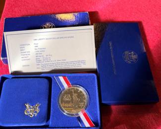 Statue of Liberty Silver Dollar