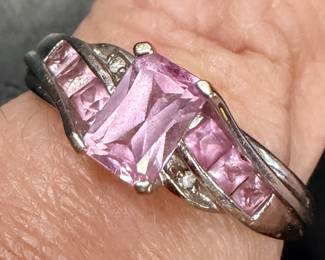 Pink  Sapphire Gold ring