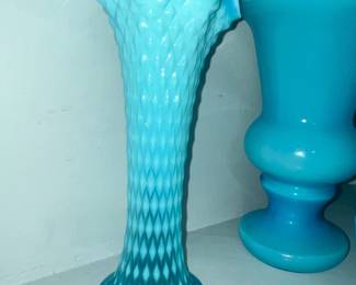 PAIR OF ANTIQUE NORTHWOOD BLUE OPALESCENT DIAMOND POINT VASE