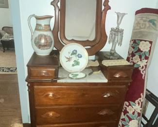 VICTORIAN WALNUT & MARBLE DRESSER w/ SWIVEL TILTING MIRROR