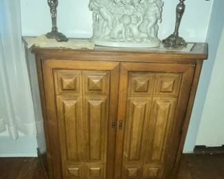 VINTAGE ANGLED ENTRY CONSOLE