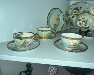 BEAUTIFUL, ANTIQUE HAND-PAINTED BAVARIAN CHINA