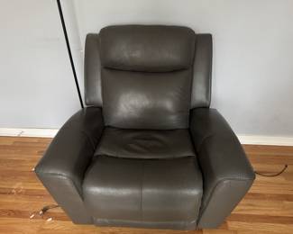 Recliner goes with couch photo 2 of 2 