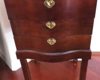 Vintage Mahogany 3 Drawer Flatware Chest