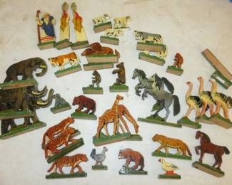 Vintage Erzgebirge Wood-Flat Animals and Figurines from Noah's Ark Playset