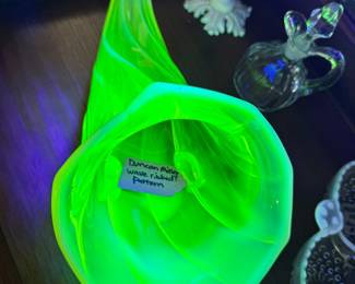Vaseline glass cornacopia Duncan Miller wave pattern