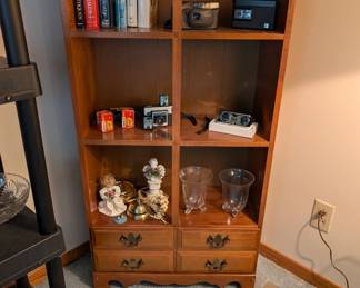 Bookshelf with drawer - Dimensions  L 24 x W 10.5in x H 75.5in