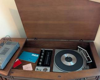 RCA Stereo Combination 1970