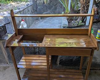 Potting table 