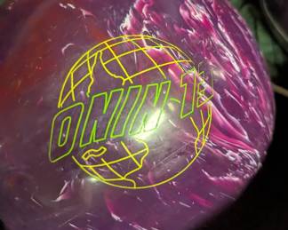 Bowling ball 