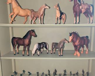 Byer horses vintage toy soldiers and toy guns hubley