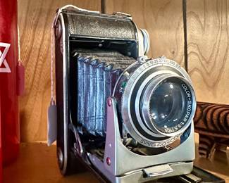 Very nice vintage camera