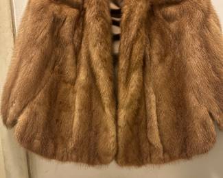 Mid 20th C stoll in a light mink colour
