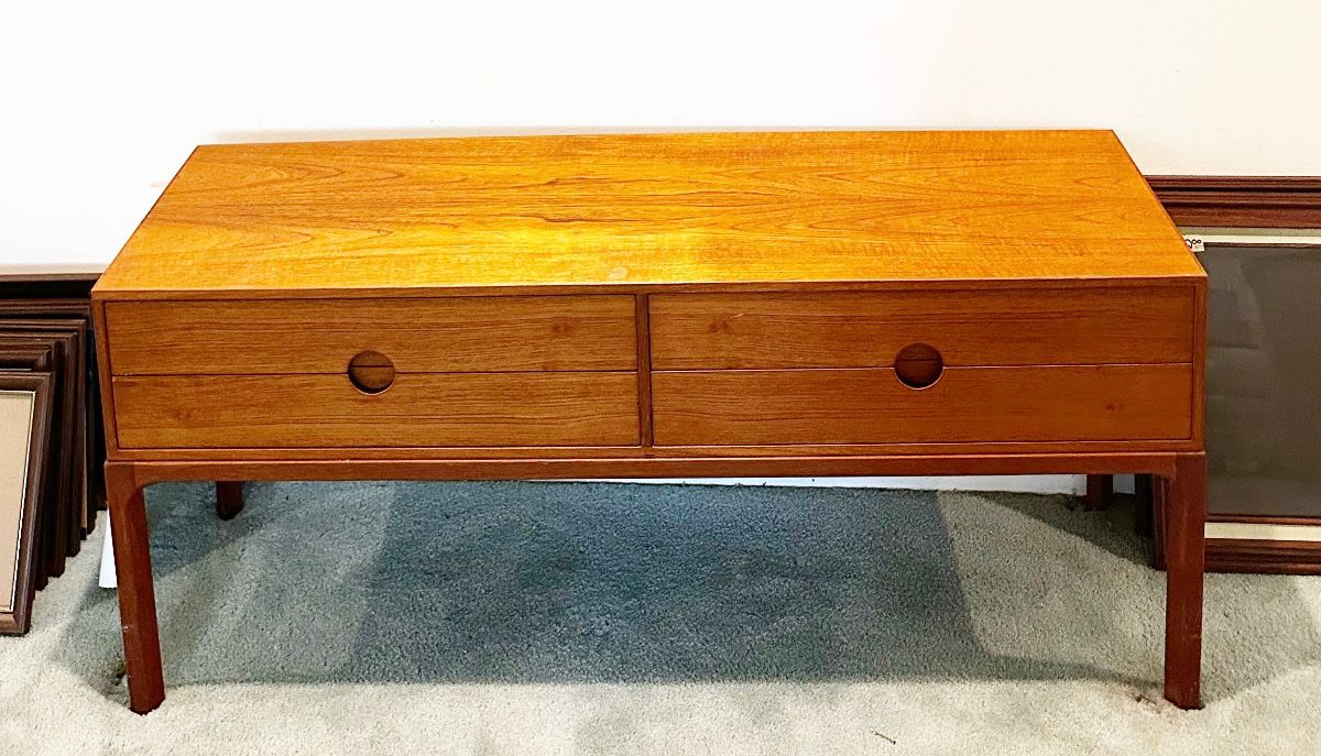 Signed Aksel Kjergaard