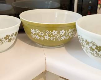 Pyrex Crazy Daisy